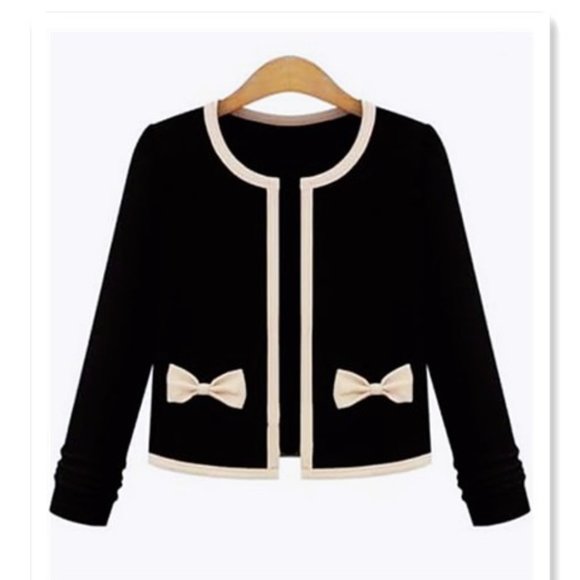 Black Long Sleeve Bow Embellished Crop Coat - Picture 1 of 5